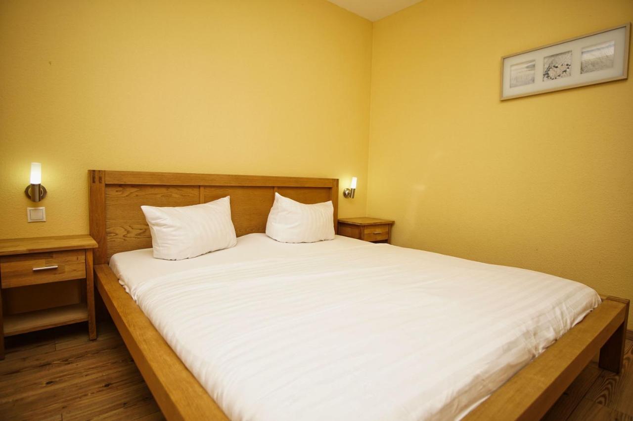 Schicke Fewo Mit Terrasse, Gratis Nutzung Vom Ahoi Erlebnisbad Und Sauna In Sellin - Haus De Niege Wech Fewo 02 Тиссов Экстерьер фото